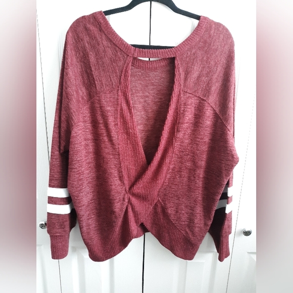 Maroon sweater with cut-out in back, NWT - Picture 10 of 13